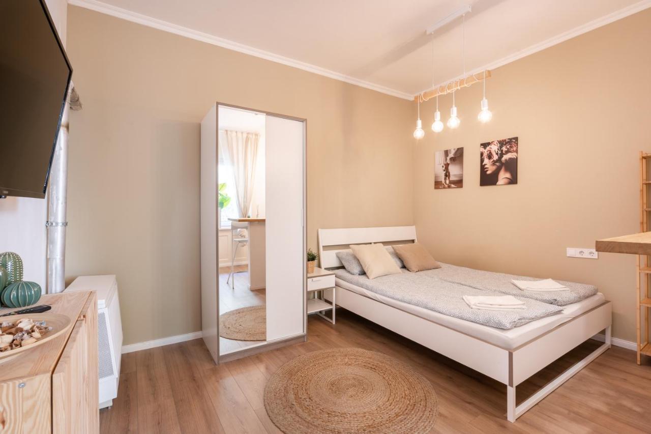 בודפשט D71 Superior Apartments, Best Location, By Bqa מראה חיצוני תמונה