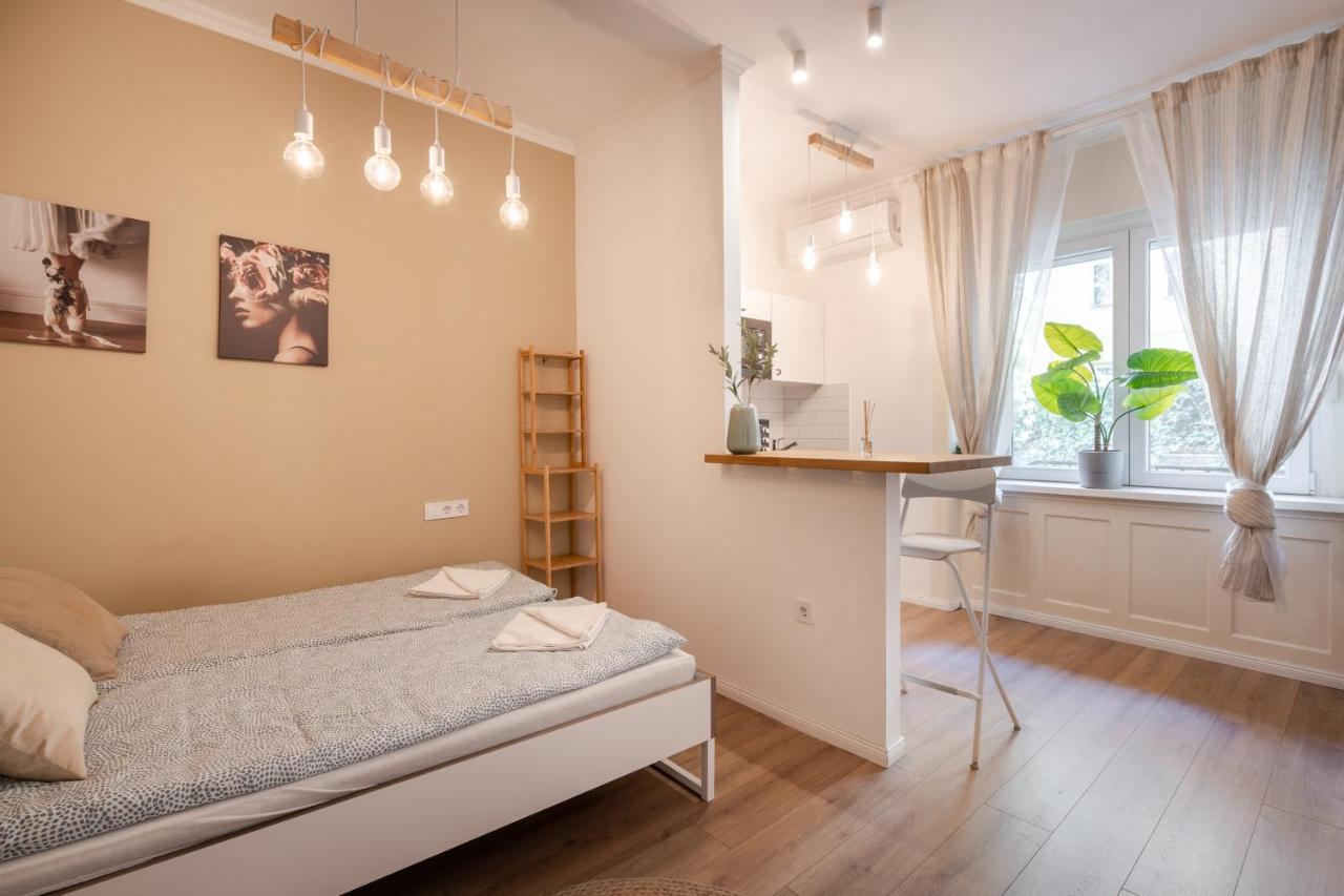 בודפשט D71 Superior Apartments, Best Location, By Bqa מראה חיצוני תמונה